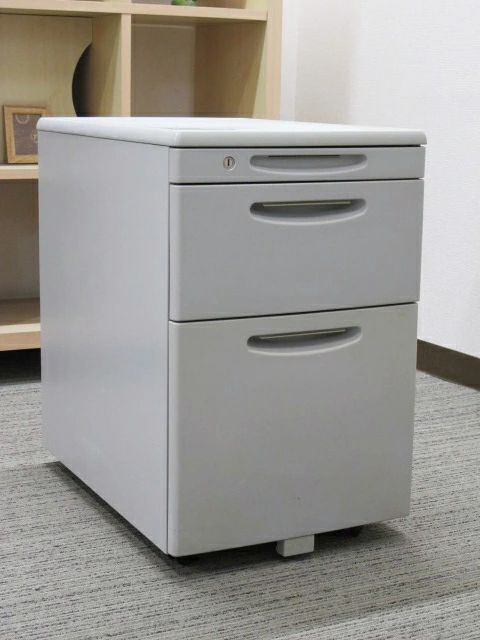 関東のみ オカムラ SD ３段ワゴン サイドワゴン デスクワゴン キャスターワゴン 事務ワゴン スチールワゴン 袖机 脇机 144台在庫あり オフィス家具 5