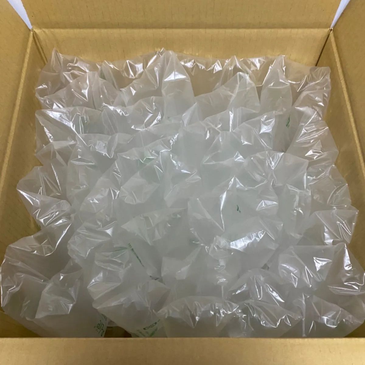 新品 エアーピロー エアピロー 100個 梱包材 梱包資材 緩衝材 メルカリShops