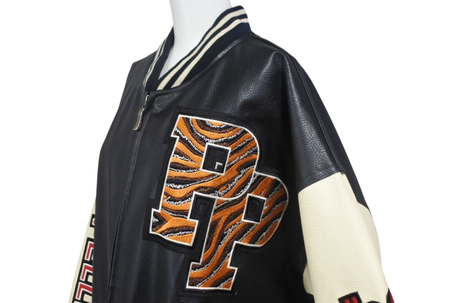Pelle Pelle ペレペレ スタジャン バーシティ ワッペン サイズXXL