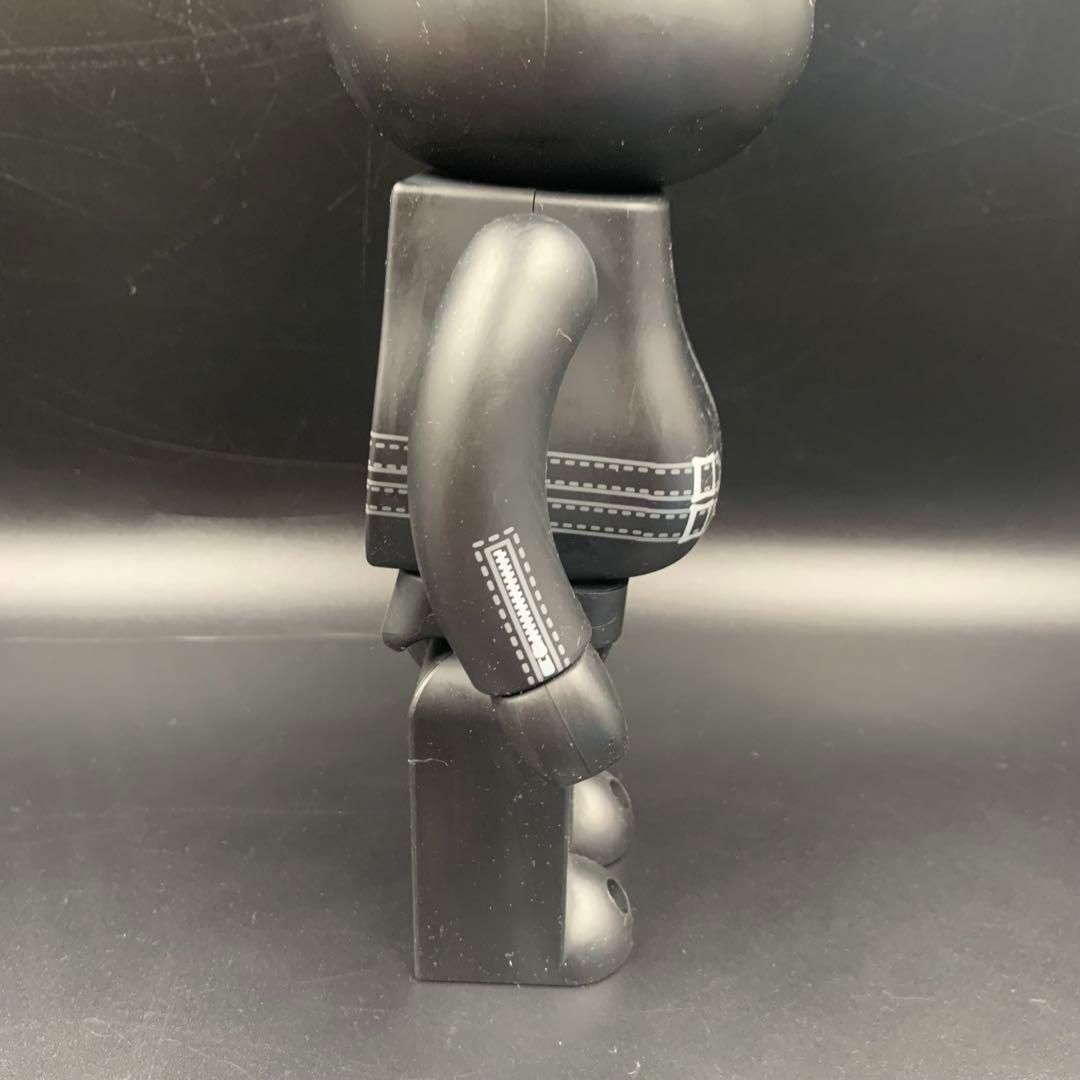 ルイスレザー ベアブリック