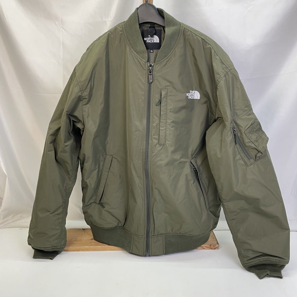 01w-3003 ザ・ノースフェイス THE NORTH FACE  Insulation Bomber Jacket インサレーションボンバージャケット ニュートープ  XLサイズ グリーン アウター  ポリエステル タグあり NY82452  【中古品】