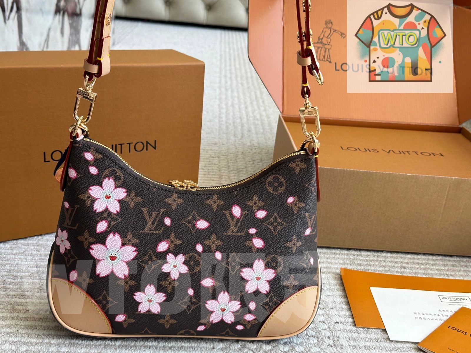 新品未使用　村上隆　LV × TM バッグチェーン・スーパーフラットM02452 LV×TM バッグチェーン・スーパーフラット」M02452「ヴィトン