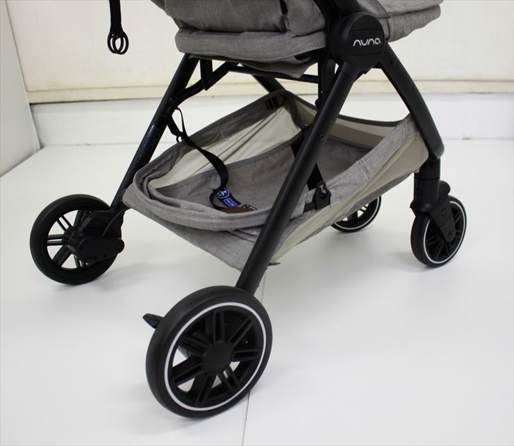 美品Nuna Triv Next ベビーカーレインカバー未使用 美品Nuna Triv Next ベビーカーレインカバー未使用 美品Nuna Triv Next