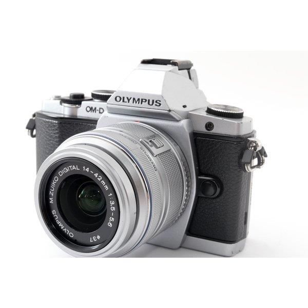 OM-D E-M5 レンズキット シャッター回数 約21100回以下 E061-2P1
