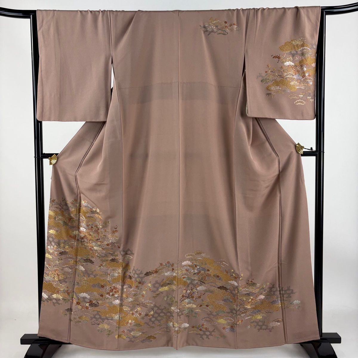 訪問着 身丈160cm 裄丈67cm M 袷 文箱 松竹梅 刺繍 金糸 薄小豆 正絹 名品
