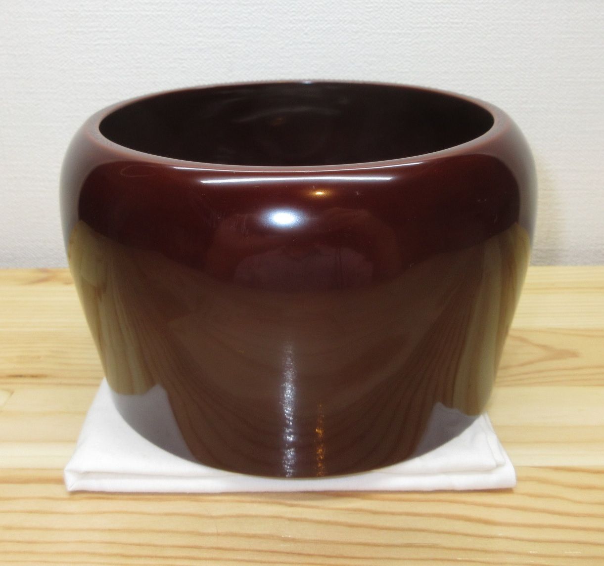 逢絢亭 茶道具 建水 溜塗 竹 布袋形 千家十職 黒田正玄 共箱入り