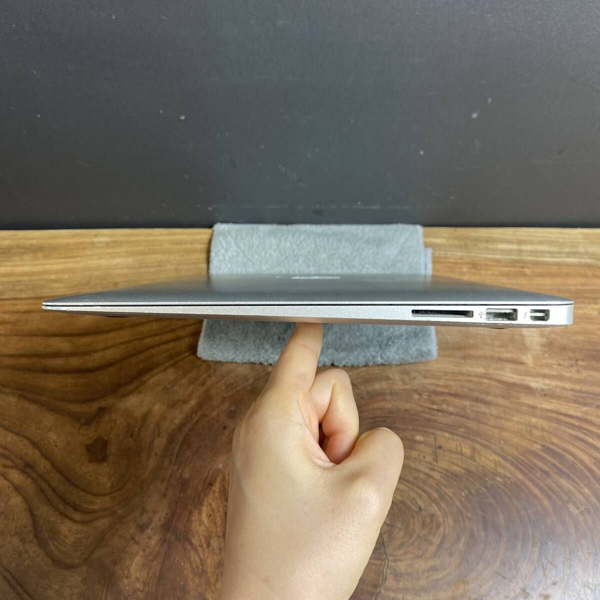 [ジャンク品]Apple MacBook Air 13inch 2013/Core i5 1.3GHz/メモリ4GB/SSD128GB ...