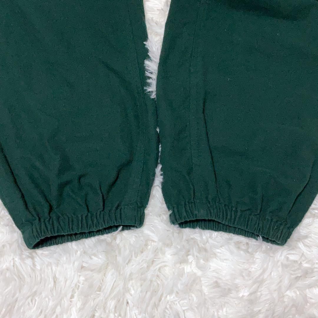 ロゴ 深緑