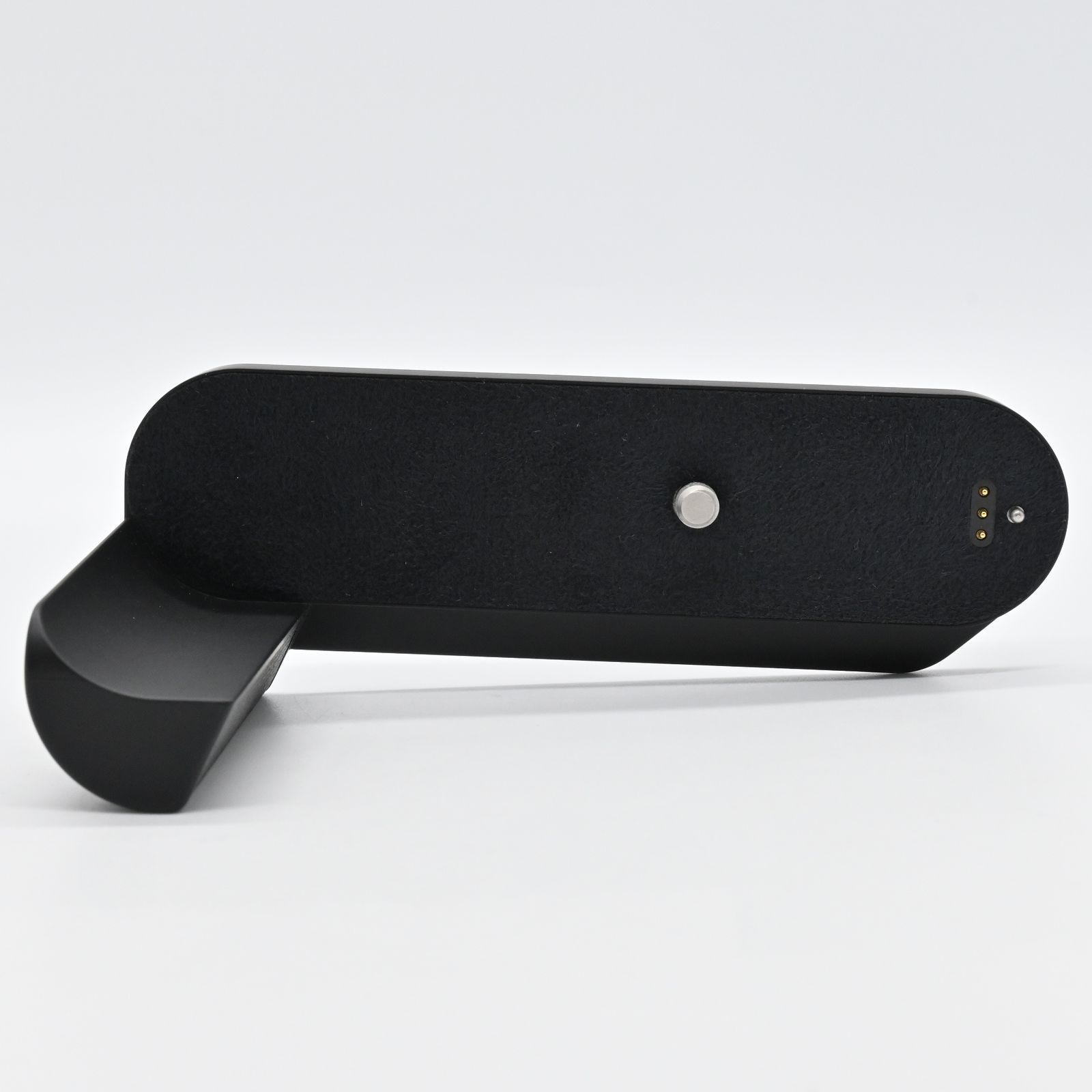 今日のファッション 上品 Leica Q3用 ハンドグリップ HG-DC1 ワイヤレスチャージャー対応 19530 もちろん正規品です。