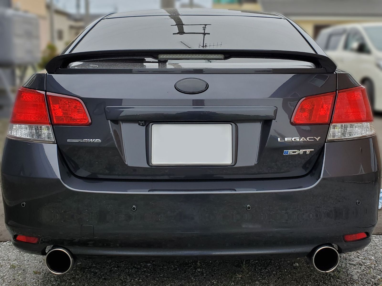 Tint+再利用Ok エンブレム スモークフィルム(ブラックスモーク)レガシイB4 BM9/BMG/BMM 後期 D/E/F型 BMレガシー レガシィ