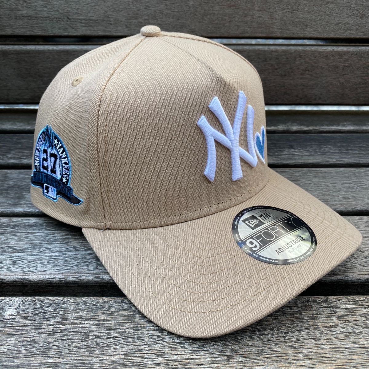 レア大人用】B'z 30周年NEW ERAコラボキャップ Amazon.co.jp: B'z 「B