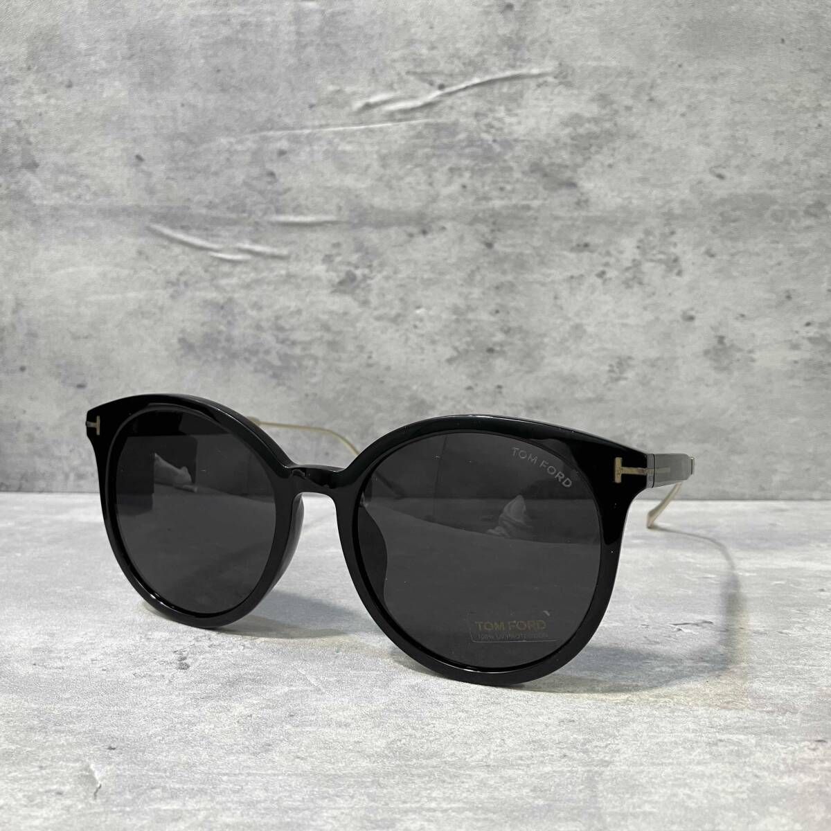 TOM FORD サングラス TF642-K ブラック トムフォード 