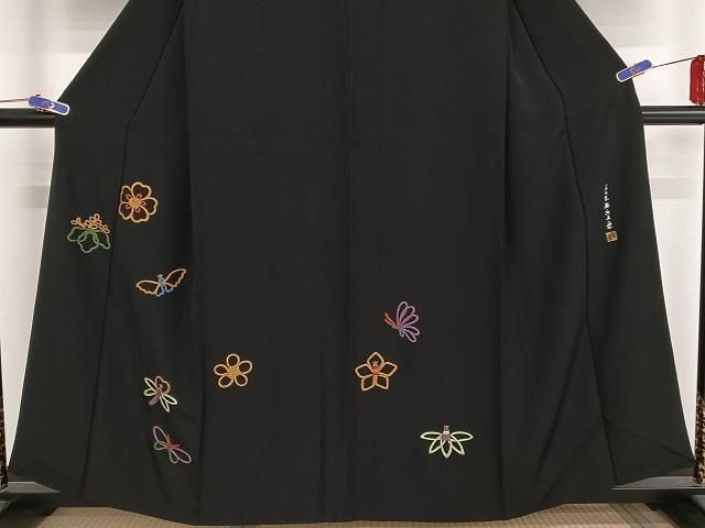 平和屋着物○総刺繍 八代目玉屋庄兵衛 訪問着 花蝶文 黒地 正絹 逸品  