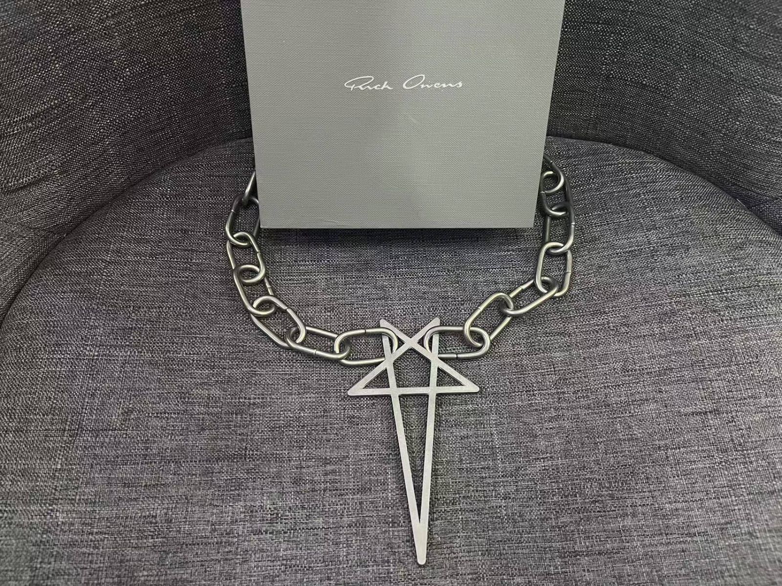 Rick Owens SS20 Pentagram Choker