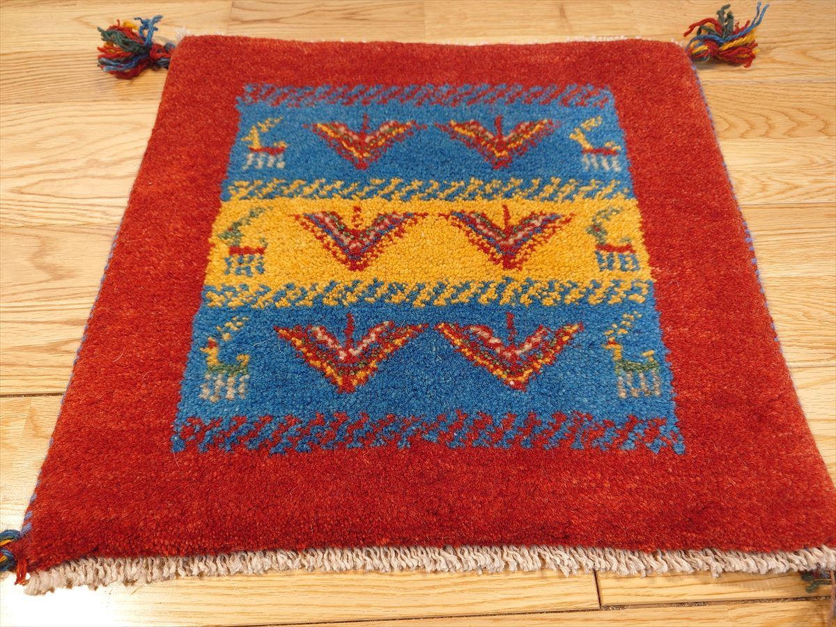 ペルシャ ギャッベ ミニマット ラグ 横43x40㎝ 茜色 青色 黄色 鹿 生命の木 T8373 MARWIL-DEMENAGEMENTS_CH