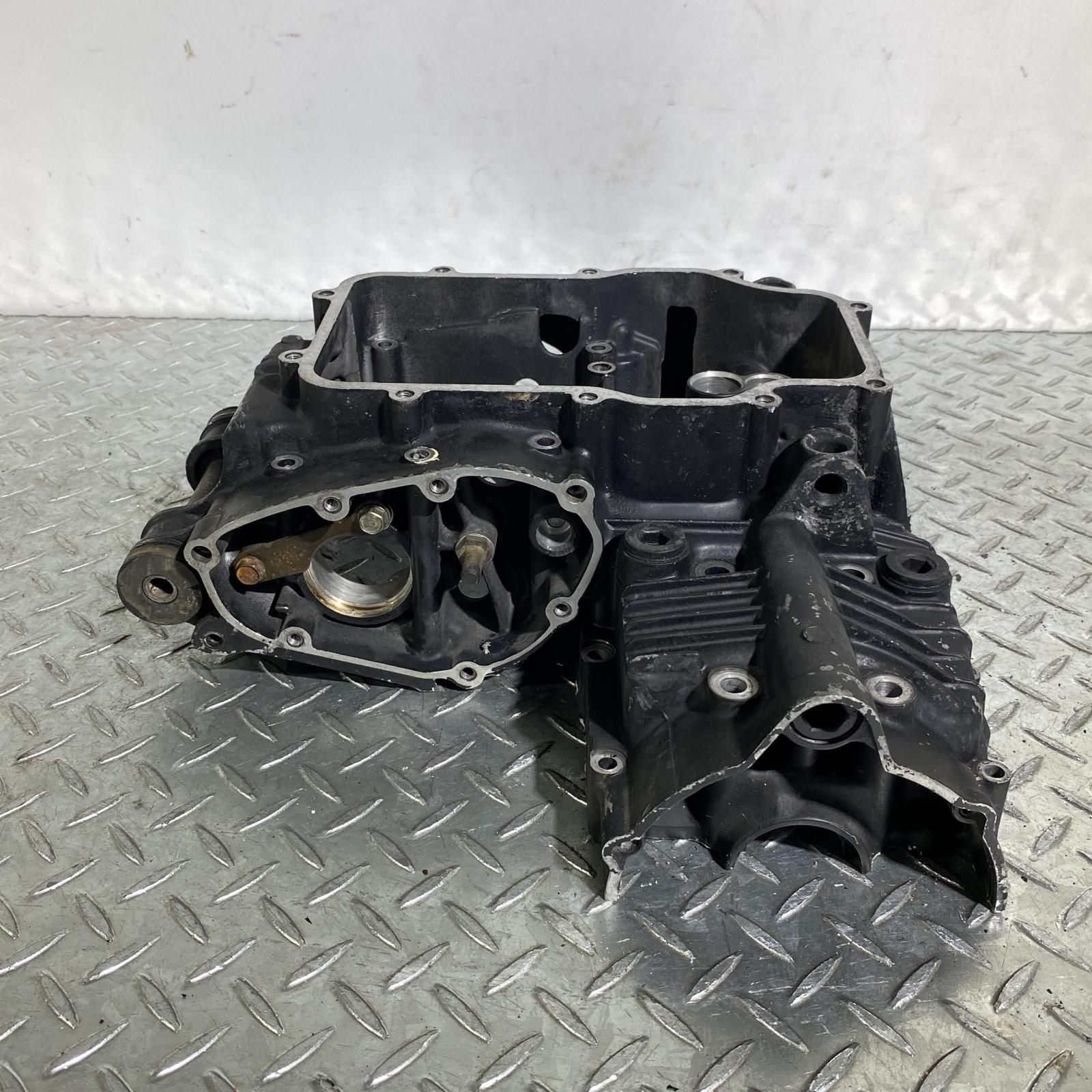 HONDA CBX400F クランクケース 下側 ホンダ HONDA CBX400F クランク