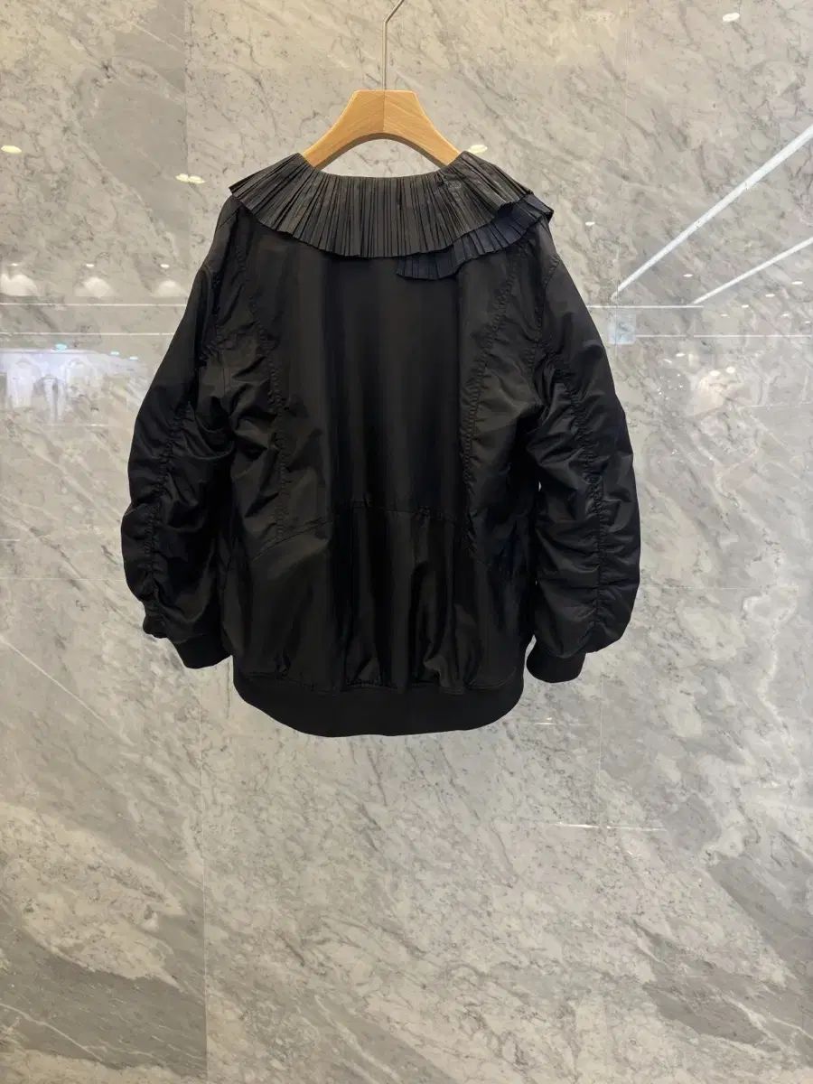 js ニューヨークスタイル 2025 f w Vネック プリーツシワ オーバーサイズ ブルゾン USTAUSTRALIA_COM_AU