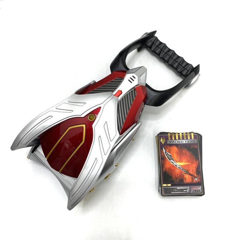 CSM Vバックル＆ドラグバイザー 新品未開封 仮面ライダー龍騎 仮面ライダー龍騎」の変身ベルトVバックルと ドラグバイザーが大人向け