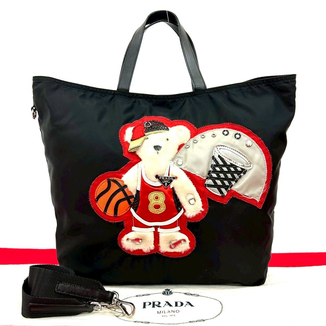 極 美品 袋付 PRADA プラダ バスケットボール テディベア 三角ロゴ 