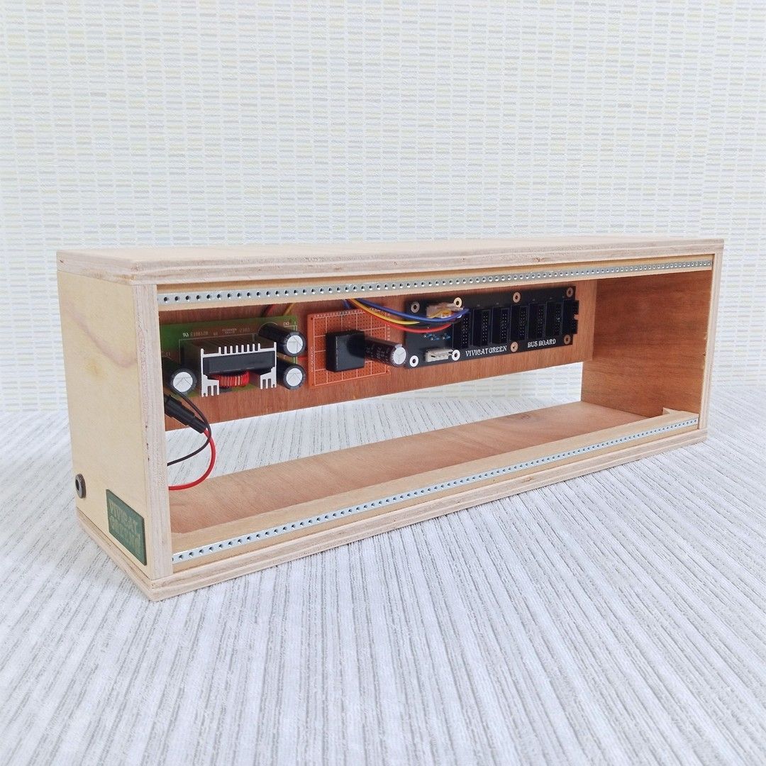 モジュラーシンセ入門セット Eurorack 3U 84HP 電源付きケース Vivicat Green
