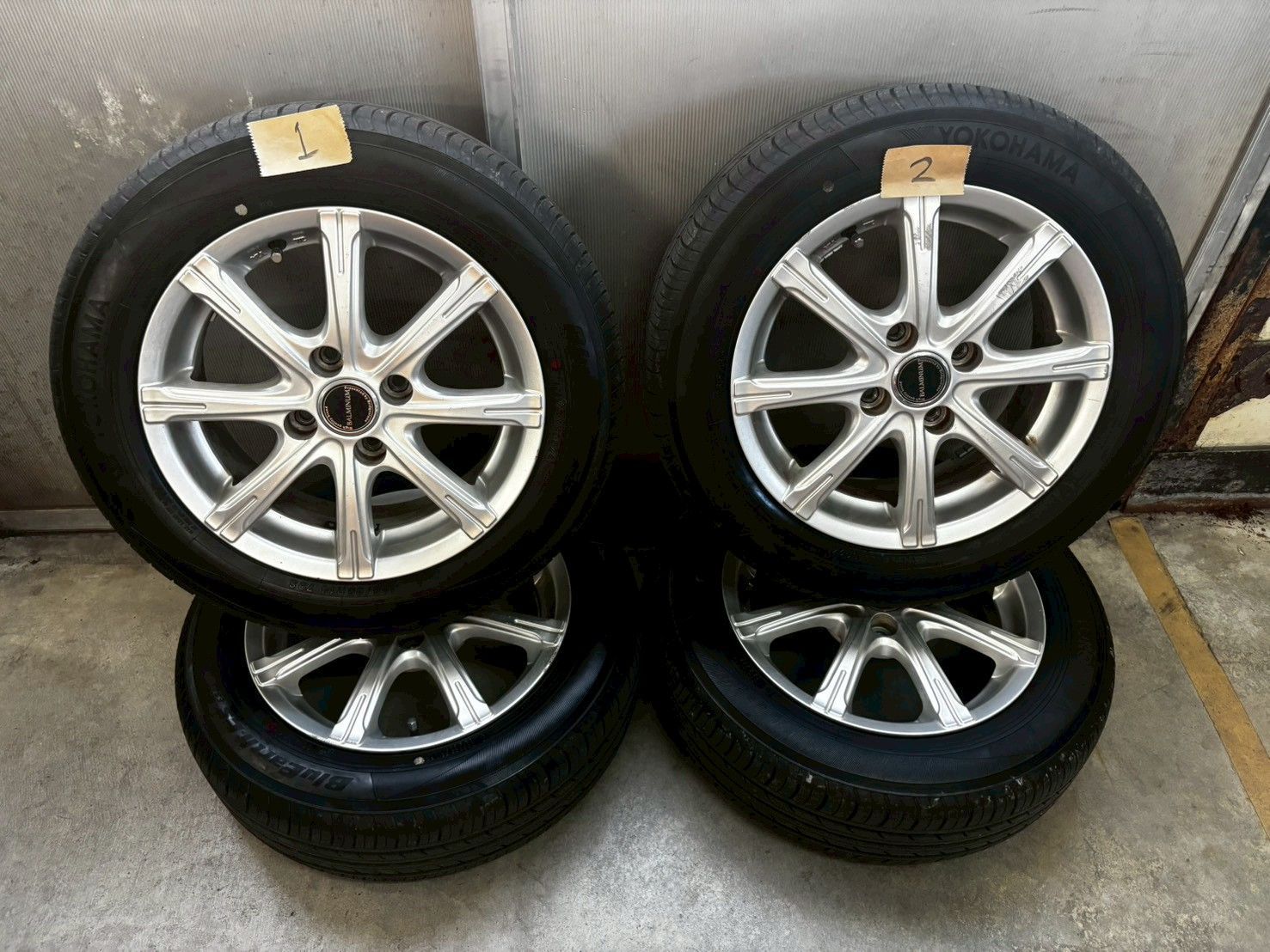 トヨタ パッソ M700A モーダ ノーマルタイヤ 社外アルミホイール 165 65R14４本セット み