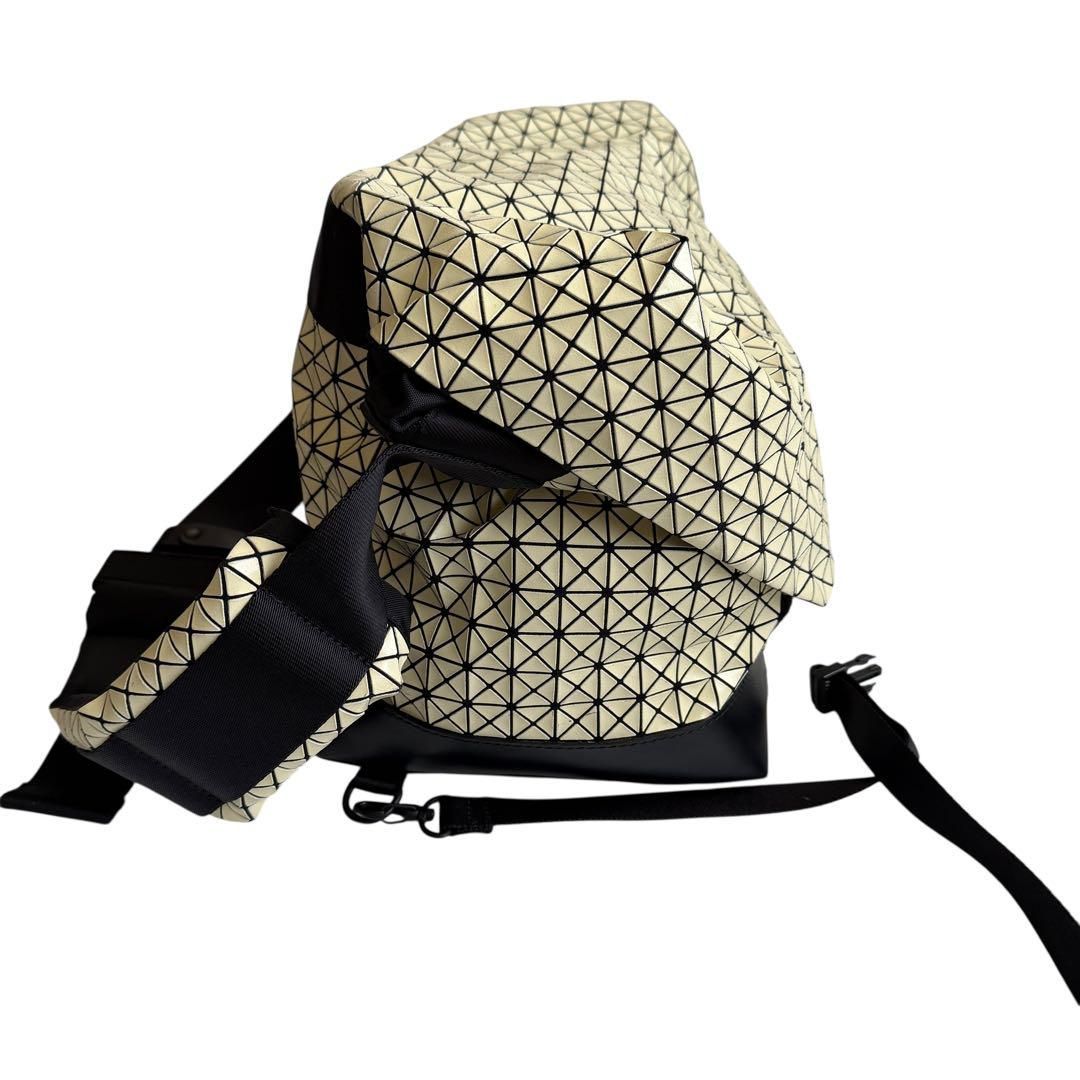 メッセンジャーバッグ