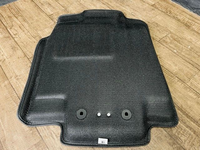 クラッツィオ RP ステップワゴン用 立体マット Newラバータイプ 3枚セット 【未使用品】Clazzio EH-2525K フロント用 065063 / 22578