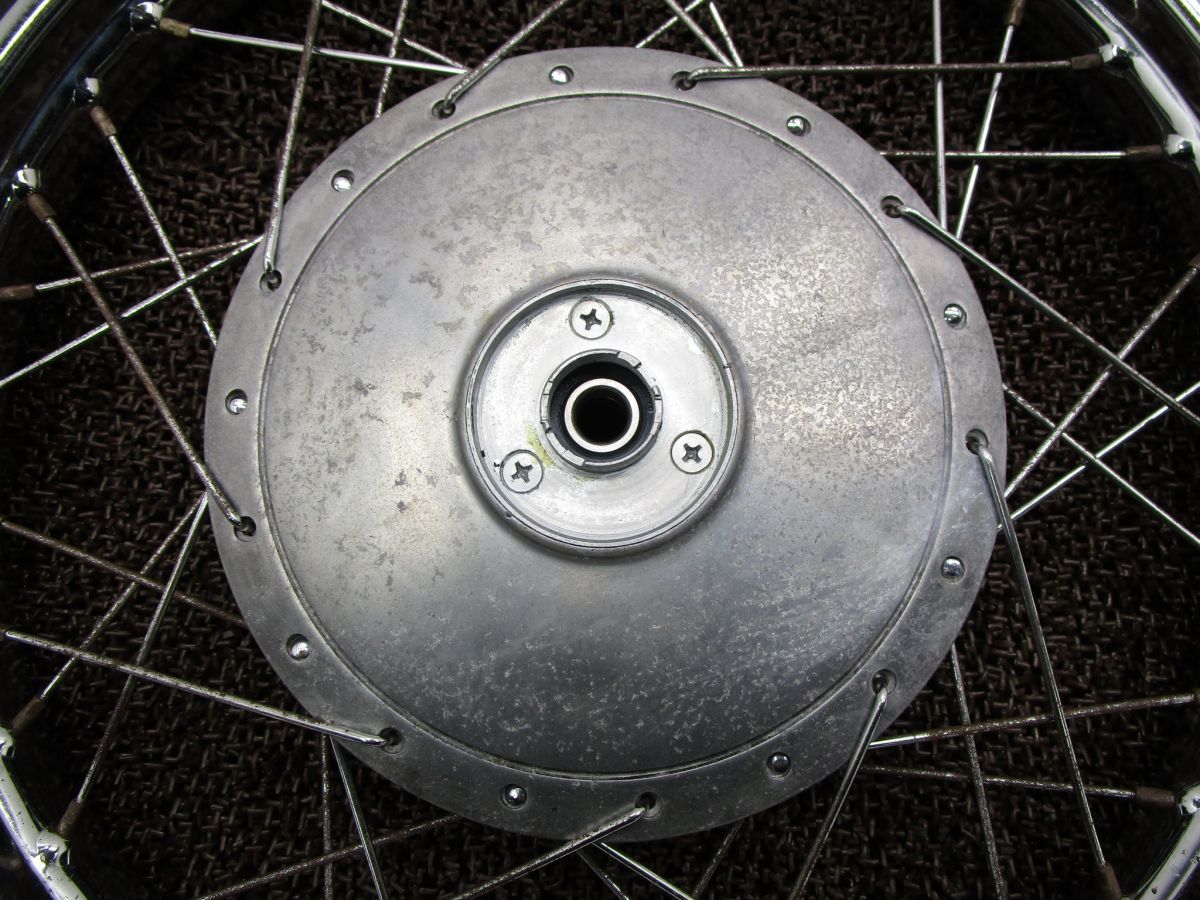 CBM72 フロントホイール □A5806 CBM72 ホンダ CBM72E ドリーム キャブ車 TYPE2 DECORATOM_COM_BR