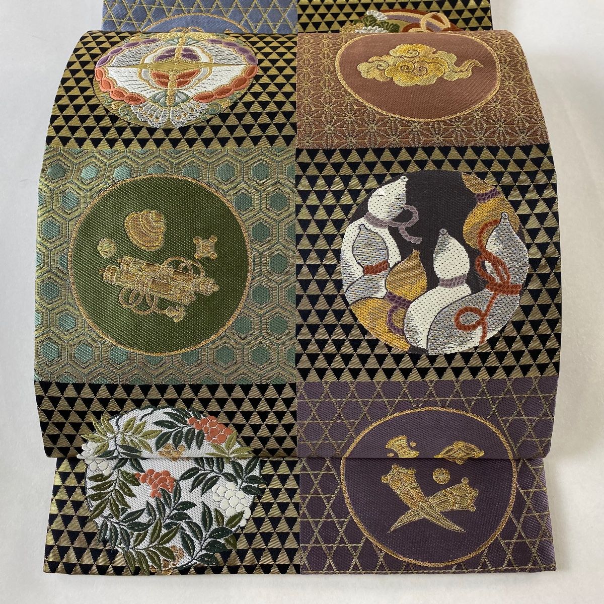 袋帯 名品 瓢箪 市松 金銀糸 箔 黒 六通 正絹