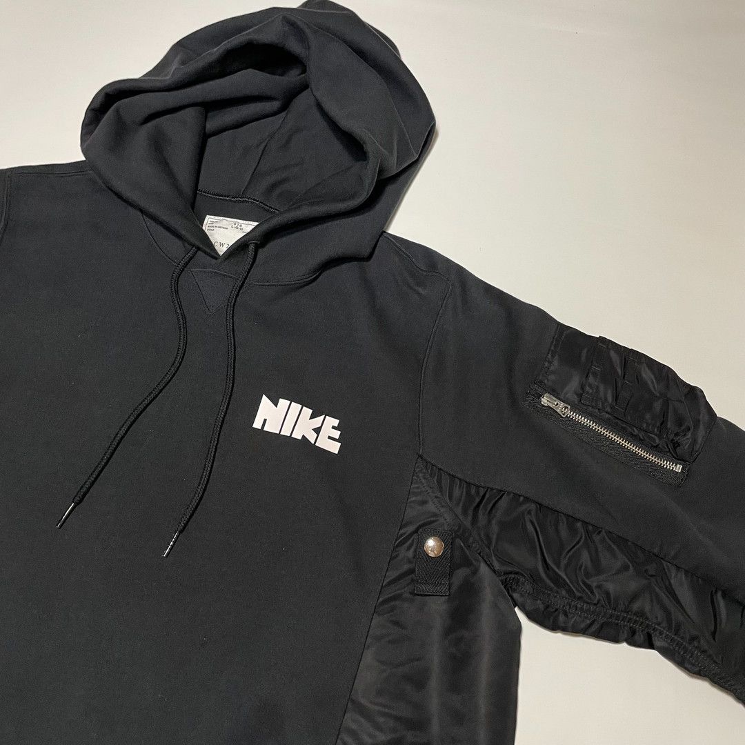 希少✨️sacai x Nike コラボパーカー Lサイズ MA-1 切り替え 黒 希少 sacai x Nike コラボパーカー Lサイズ MA-1 切り替え 黒