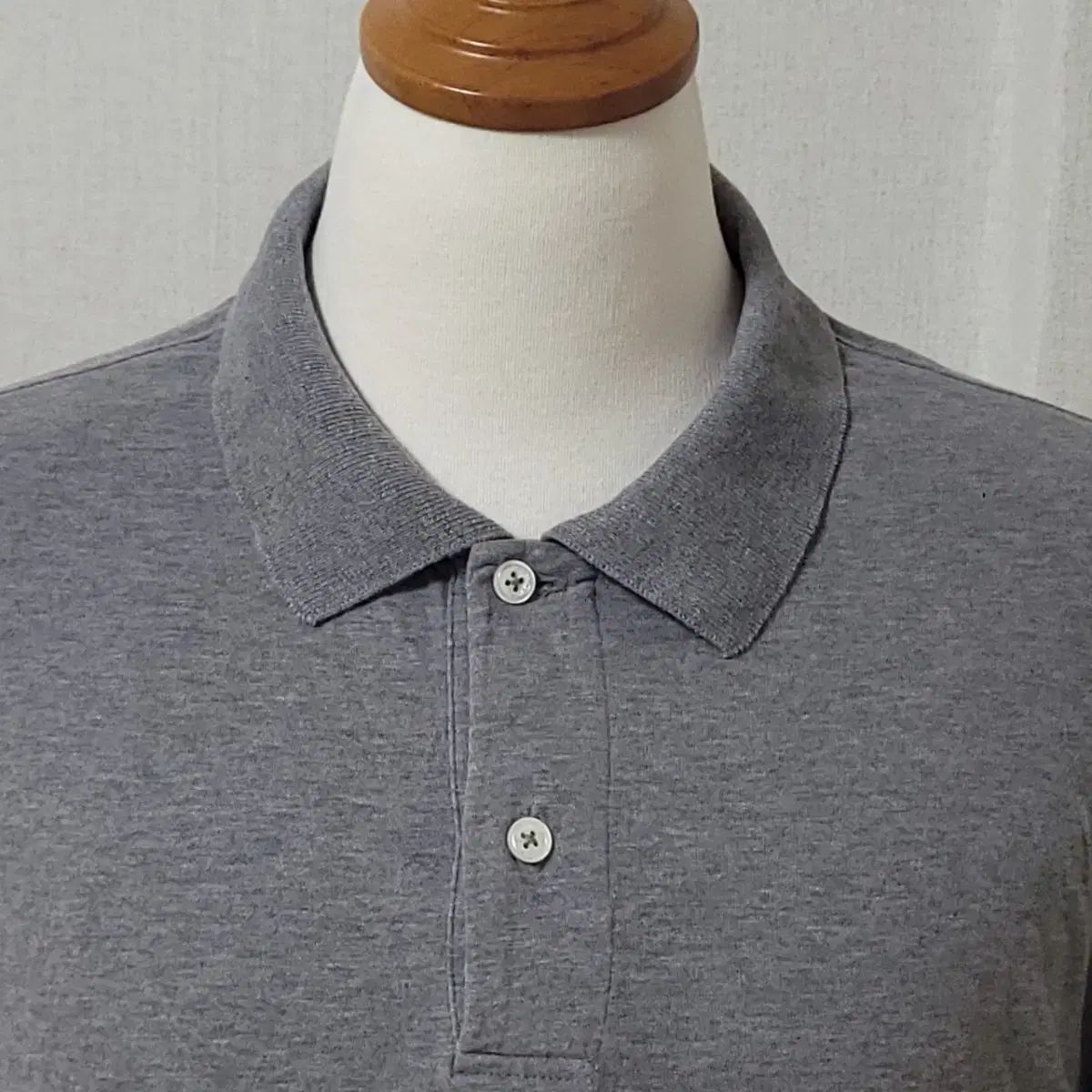 【24年製 美品】 MONCLER 長袖Tシャツ ポケット マグリヤ ブラック 24年製 美品】 MONCLER 長袖Tシャツ ポケット マグリヤ ブラック 24年