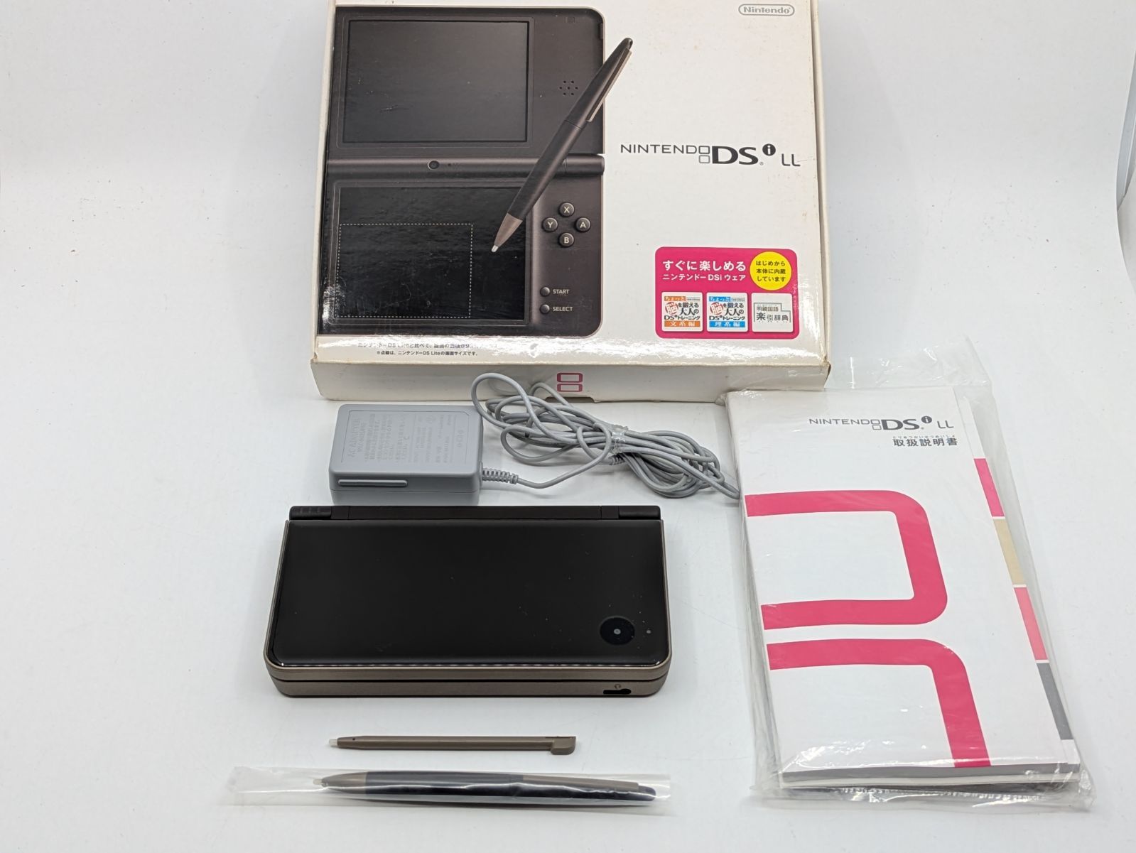 動作 済 ニンテンドーDSi LL 本体 ダークブラウン き タッチペン 充電器 付属 任天堂