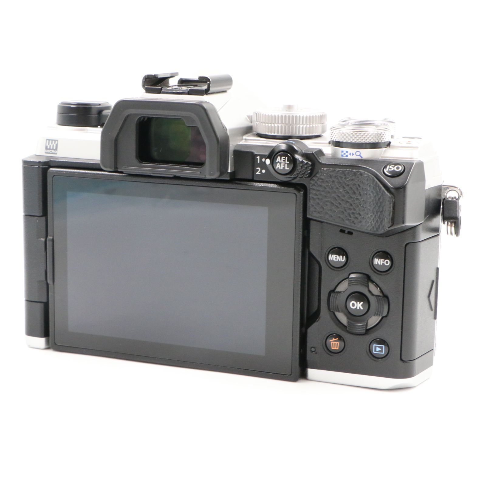 【極上品】OLYMPUS オリンパス OM-5 Silver