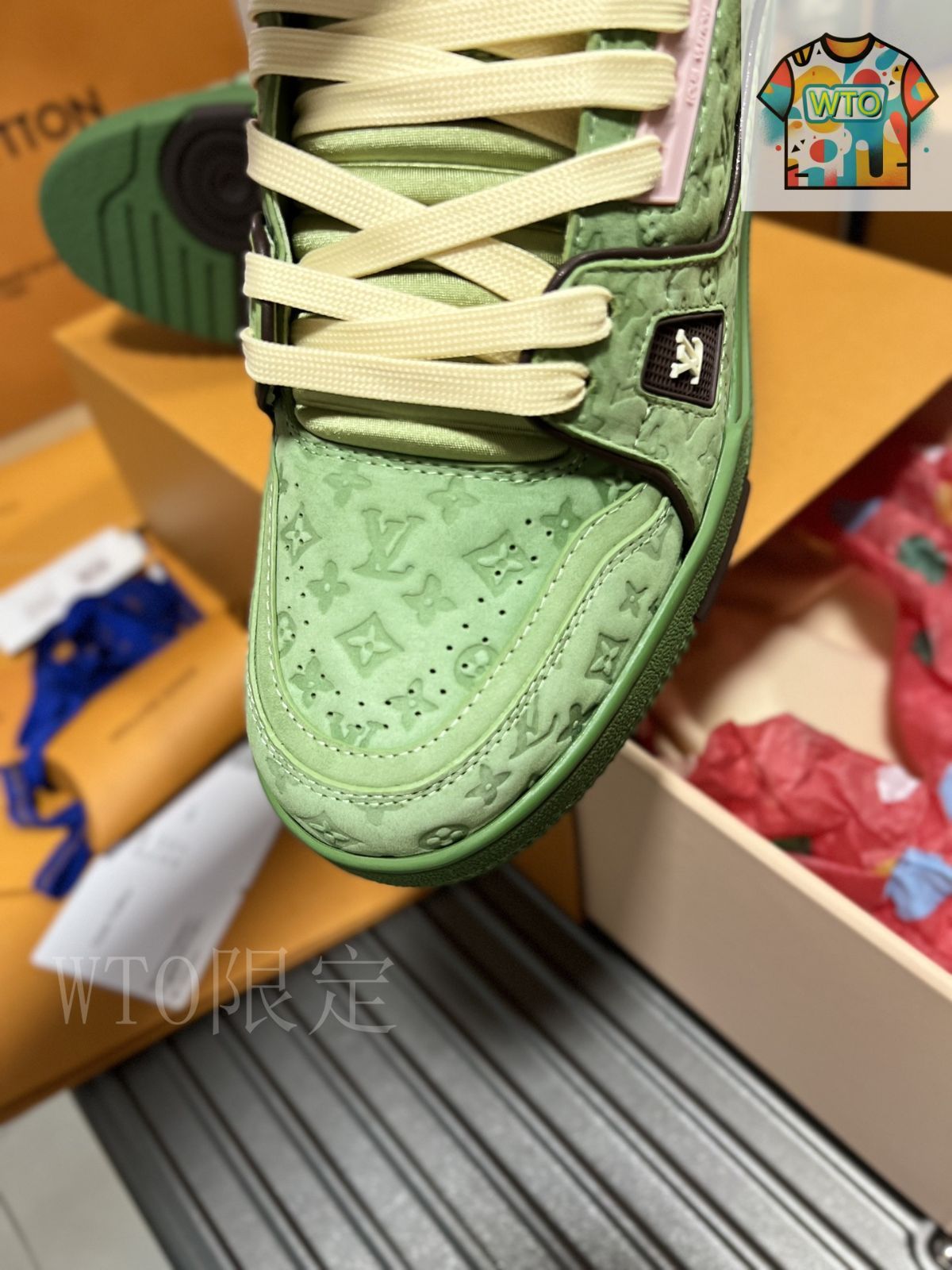 カジュアルスタイル♪【Louis Vuitton】スニーカー Louis Vuitton LV Trainer スニーカー カジュアルシューズ36-2
