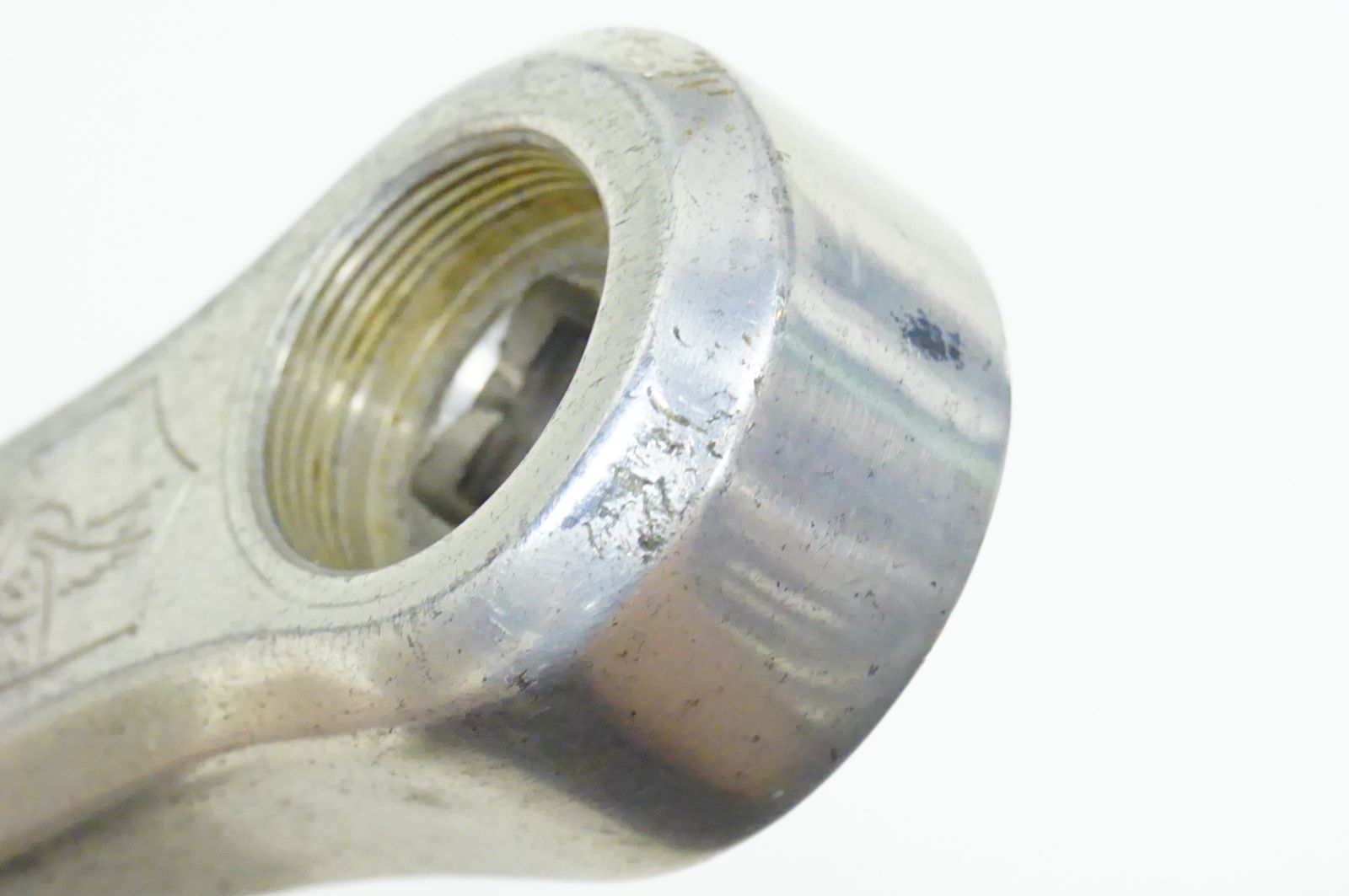 CAMPAGNOLO カンパニョーロ