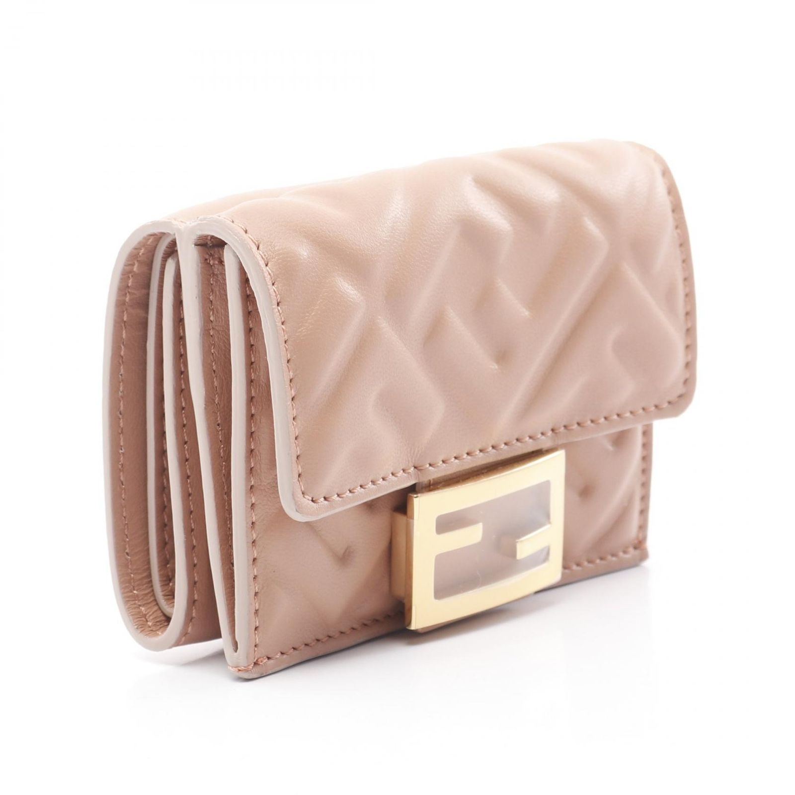 FENDI フェンディ