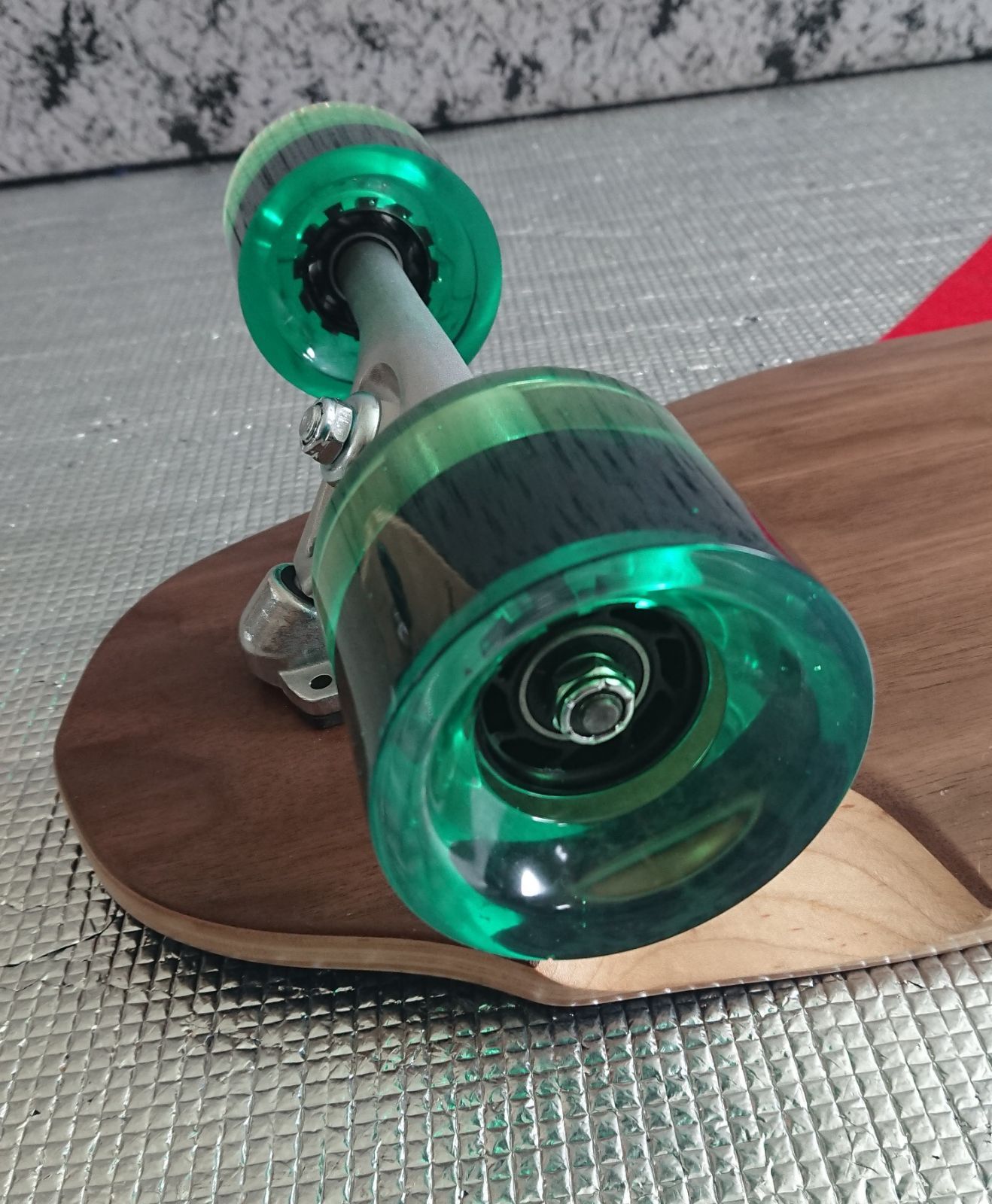 ＜税送料3780円込＞カービングＴ搭載ミニクルーザー　１７.８&#39;×７.０&#39; P付 楽天市場】スケートボード スケボー ホワイト クルーザー