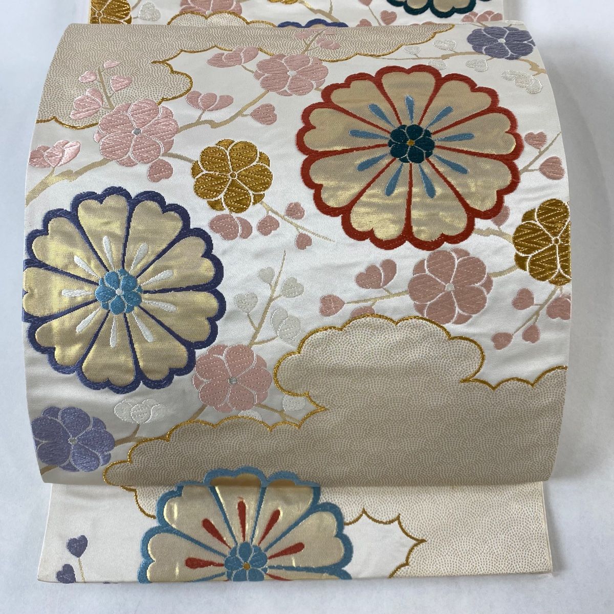 販売特別価格 袋帯 秀品 織文唐織 花 唐草 クリーム 六通 正絹 【中古