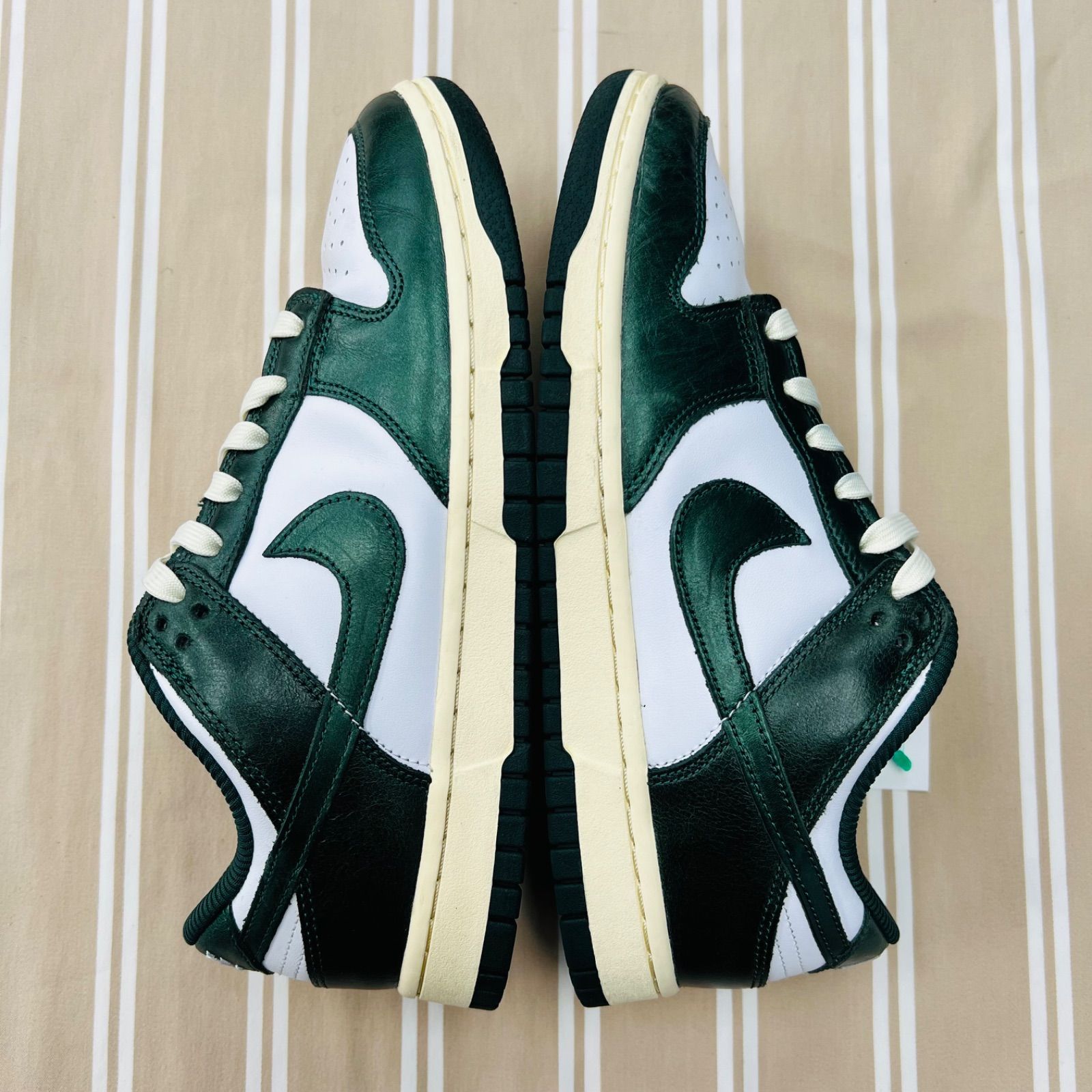 Nike Wmns Dunk Low Vintage Green DQ8580-100 ナイキ ウィメンズ ダンク ロー ヴィンテージグリーン  26cm - メルカリ