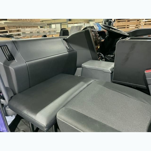 オットマン ギガ