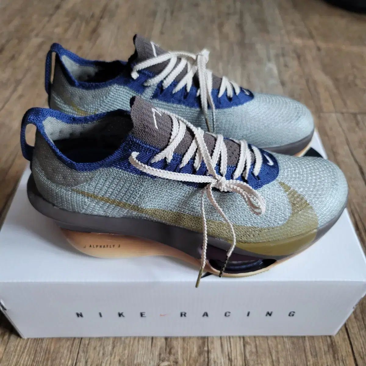 アルファフライ