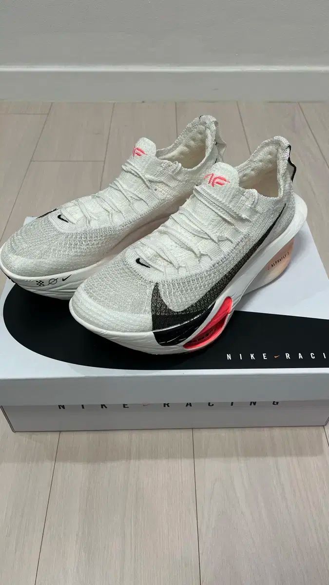 NIKE ナイキ アルファフライ 3 250 着用回数 1 寿司