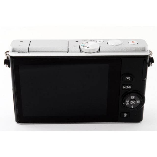★スマホ転送★最小最軽量★ミラーレス Nikon 1 J4 標準レンズ シルバー Amazon | Nikon ミラーレス一眼 Nikon1 J4 ダブルズームキット