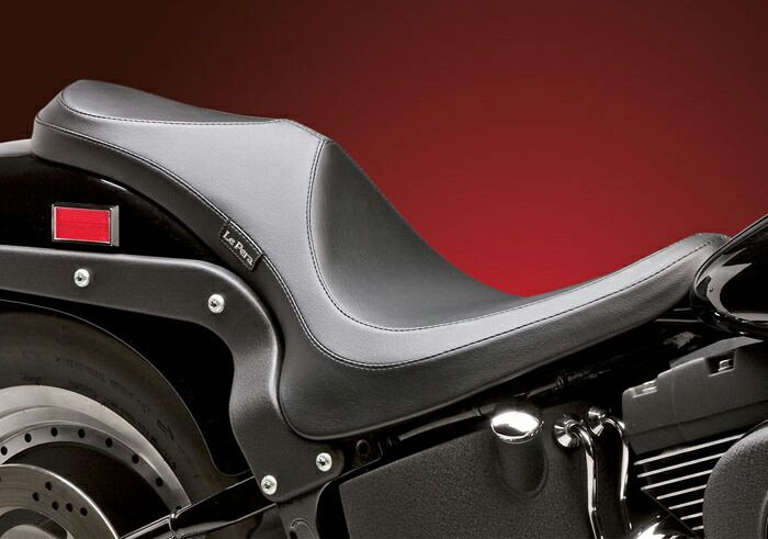 Le Pera VILLAIN SEAT ソフテイル用 1984〜99年ソフテイル