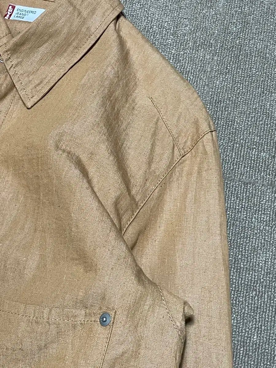 LEVI