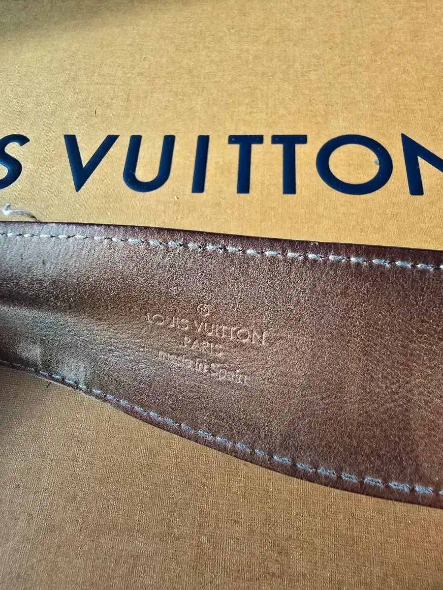 ルイヴィトン モノグラム サンチュール エクリプス LVロゴ ブラック