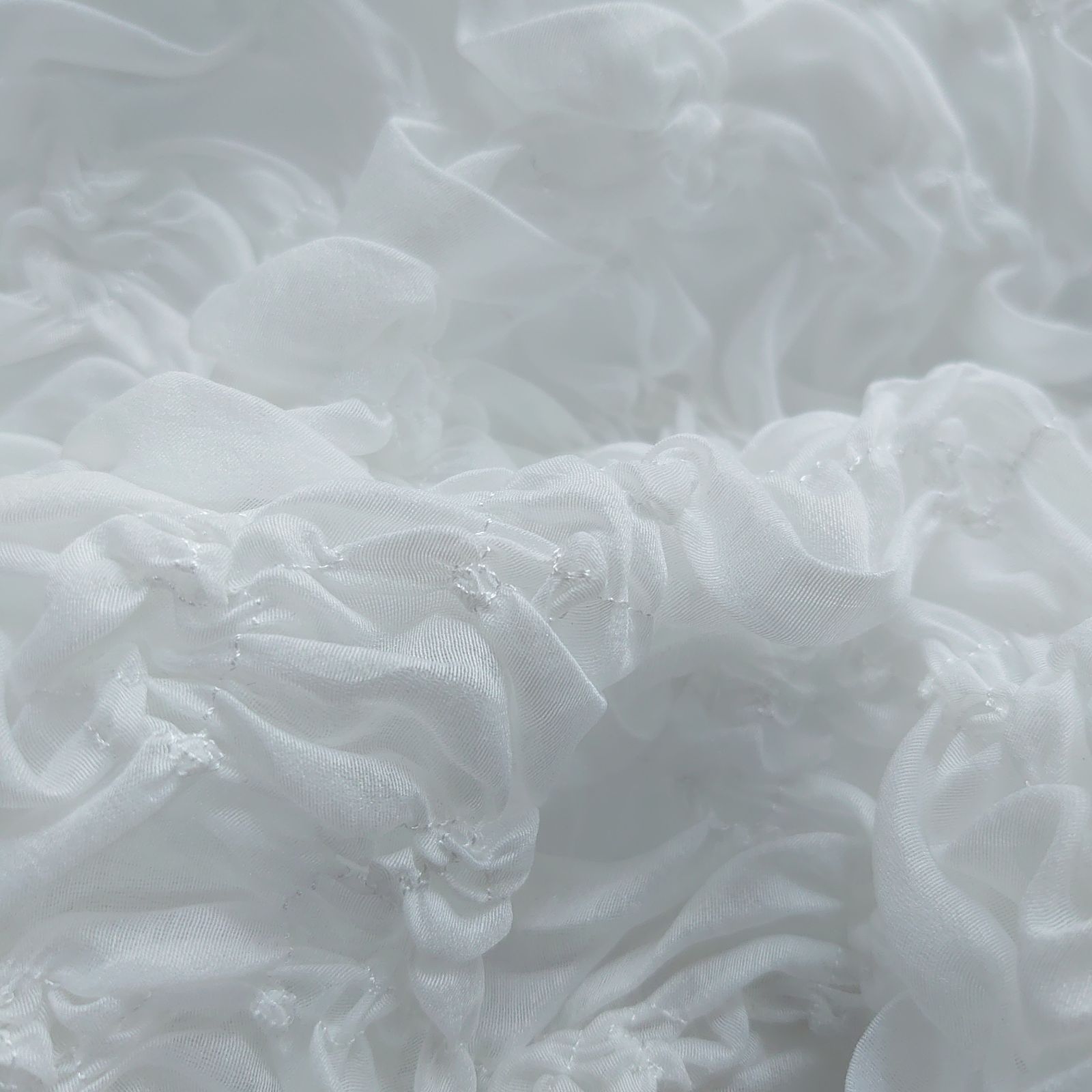 シャーリングトップ