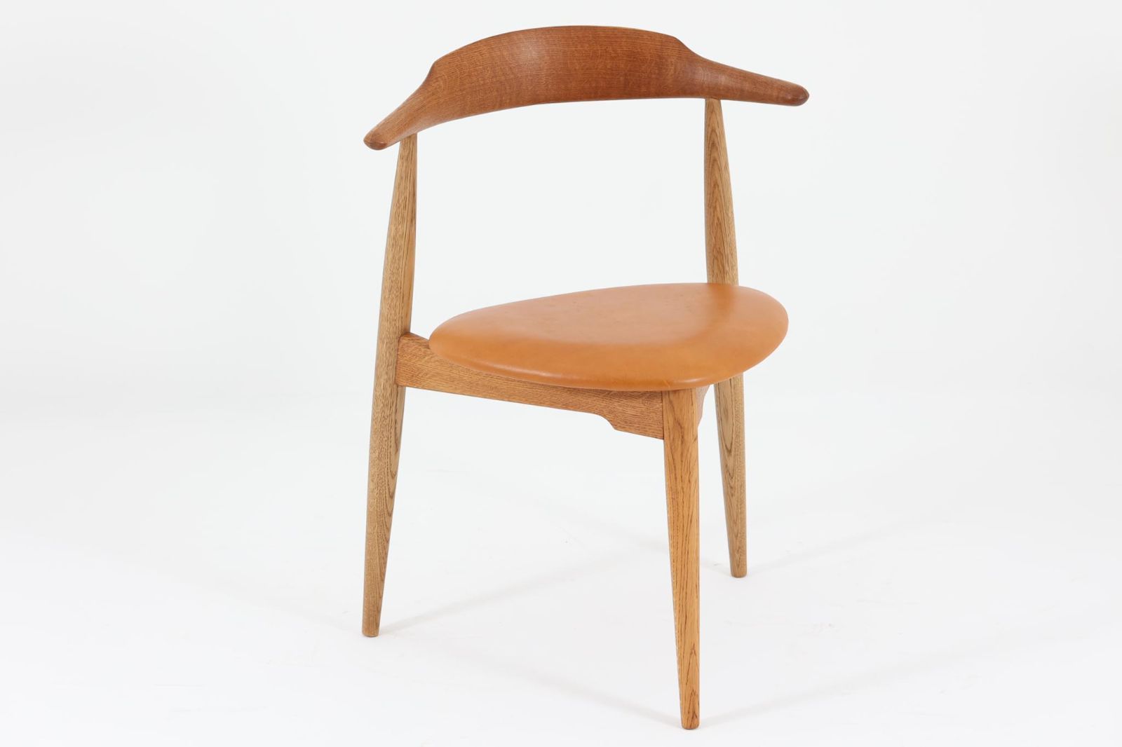 Fritz Hansen(フリッツ・ハンセン) ハートチェア オーク材 Hans J