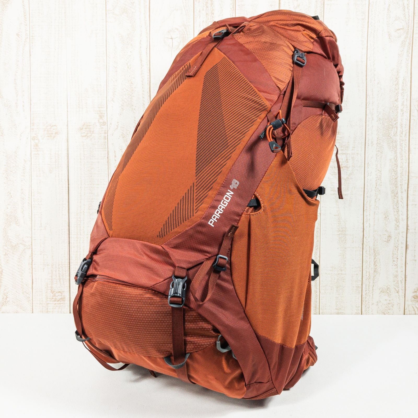 GREGORY パラゴン48 MLサイズ M/L レッド系】 Gregory