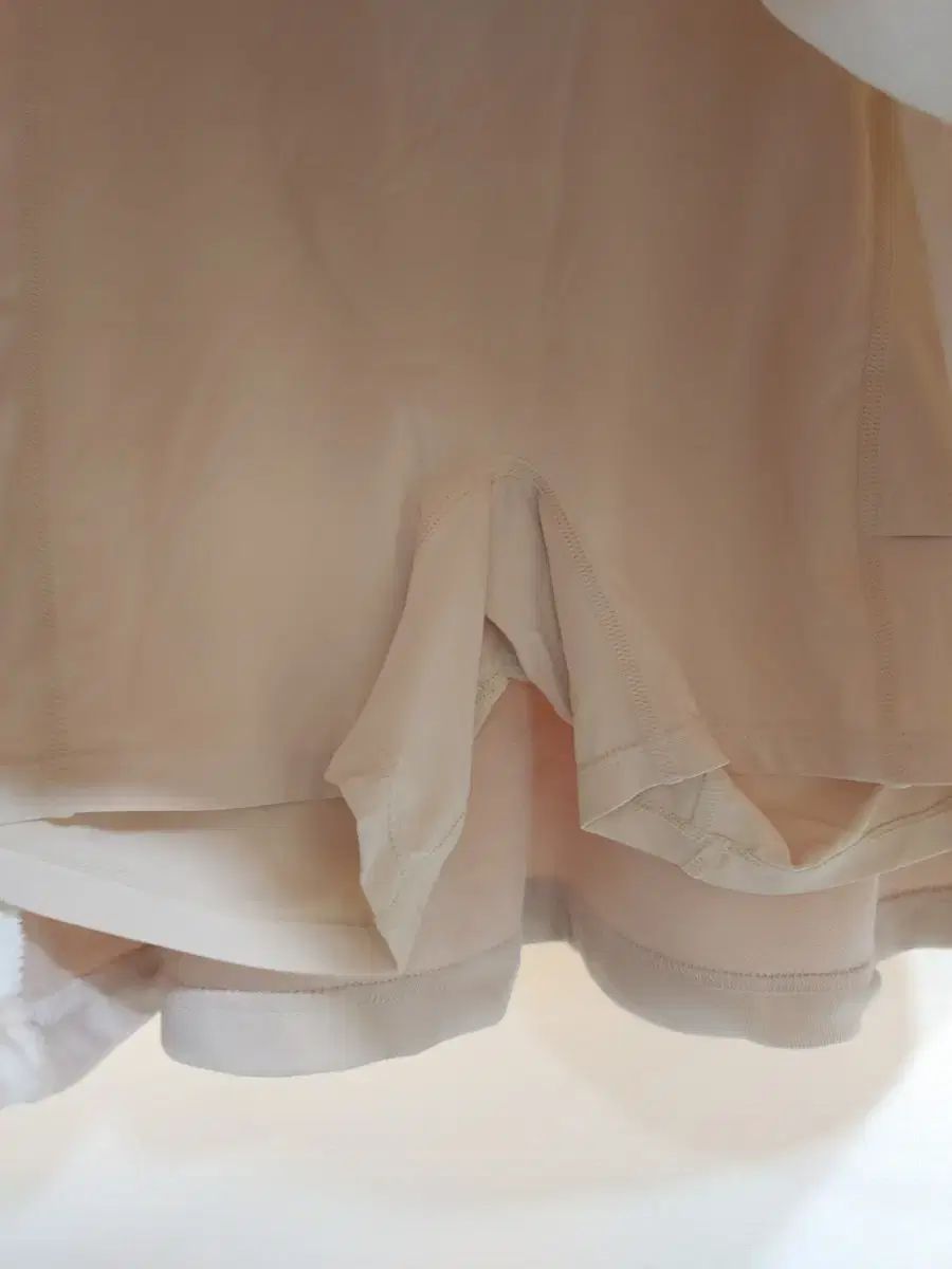 *37 ゼクシィミックススカート M